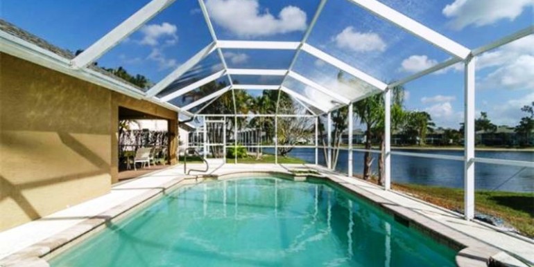 Private pool and lake view